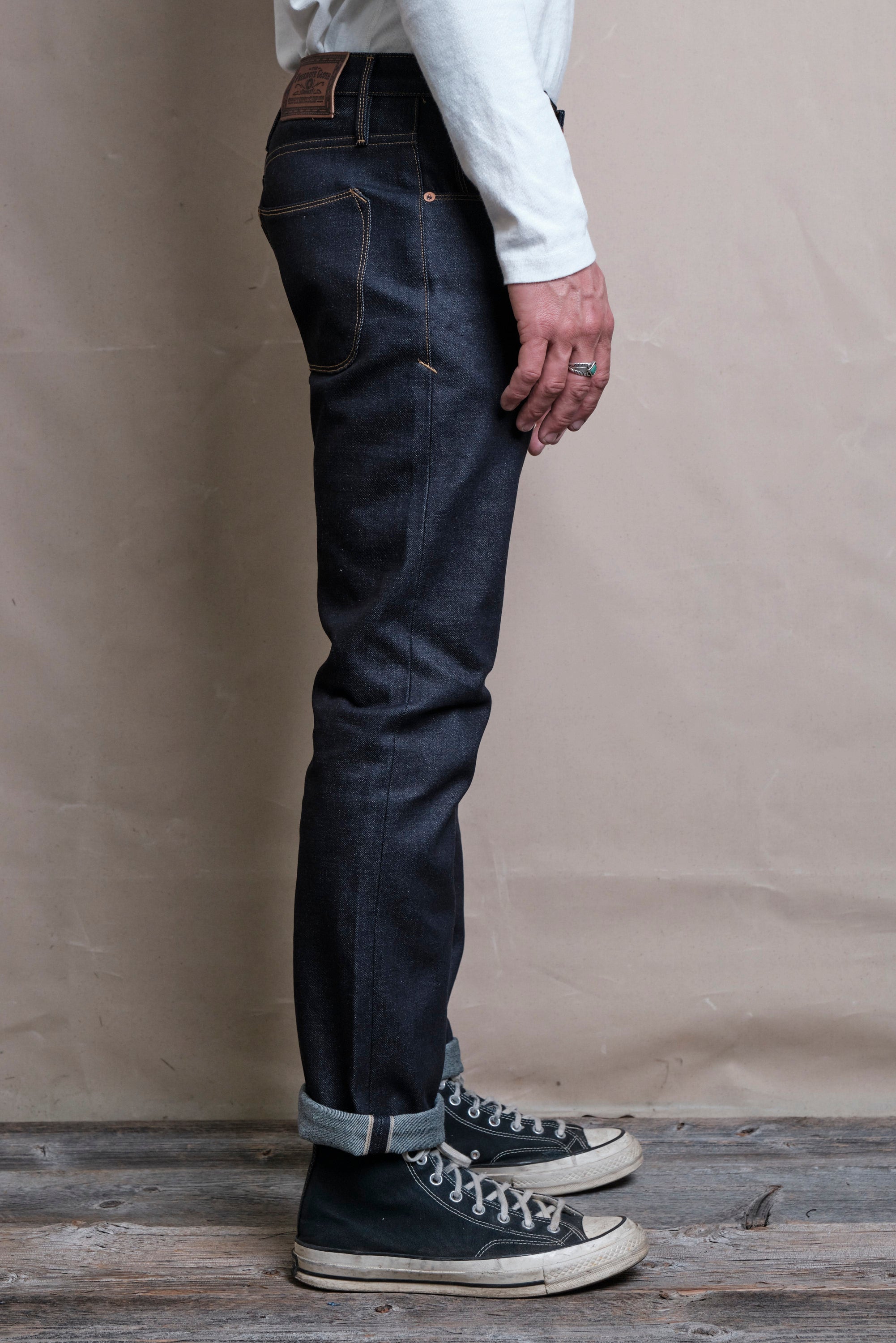 Avila Slim Taper <span> 14.50 ounce Kaihara Denim</span>