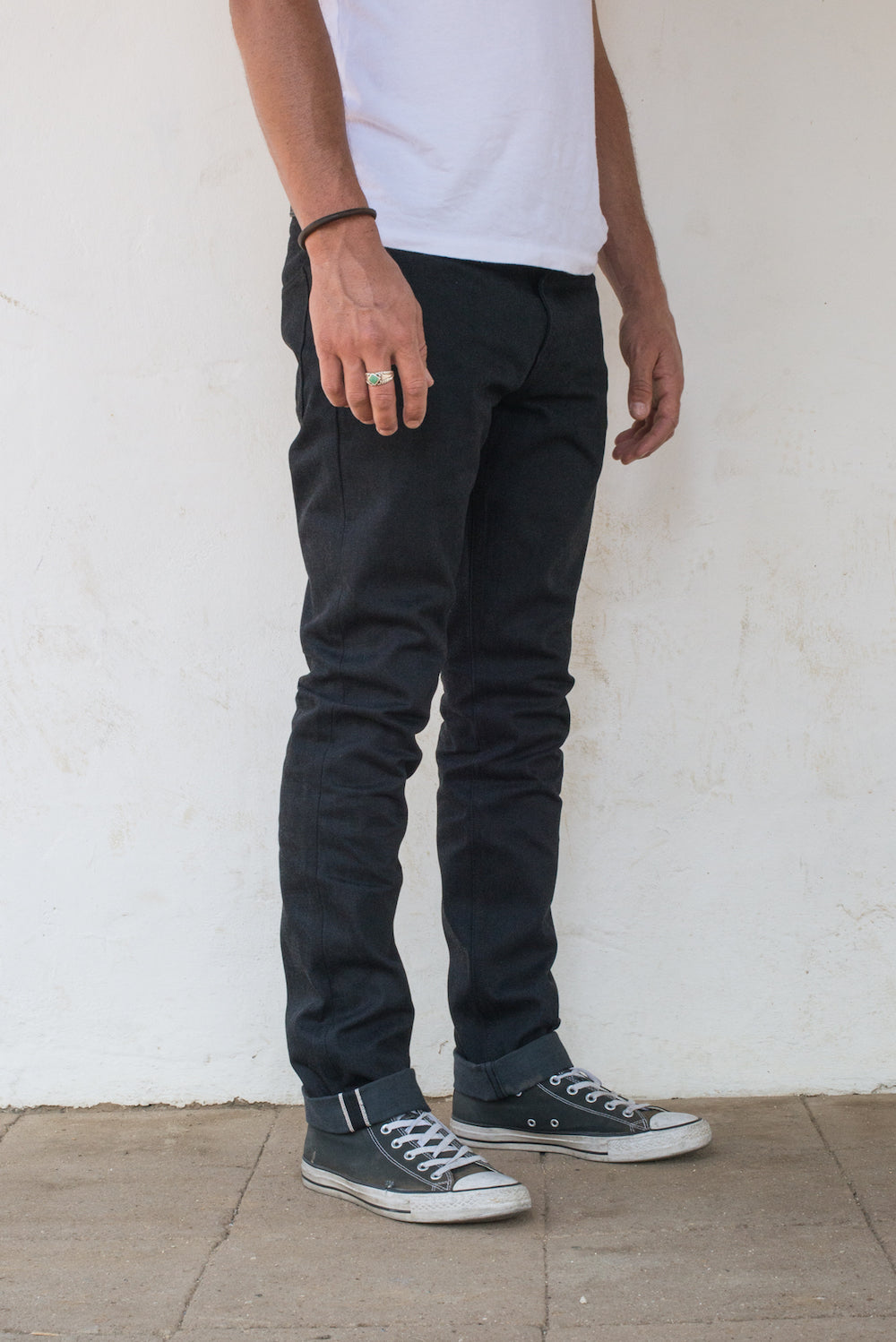 Avila Slim Taper Raw 14.25 Ounce Black Grey