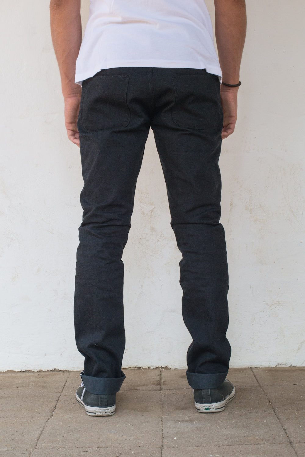 Avila Slim Taper Raw 14.25 Ounce Black Grey