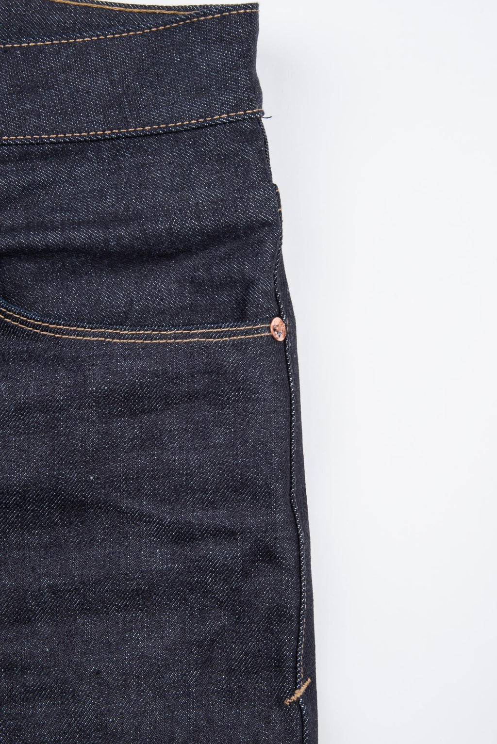 Avila Slim Taper <span> 14.50 ounce Kaihara Denim</span>