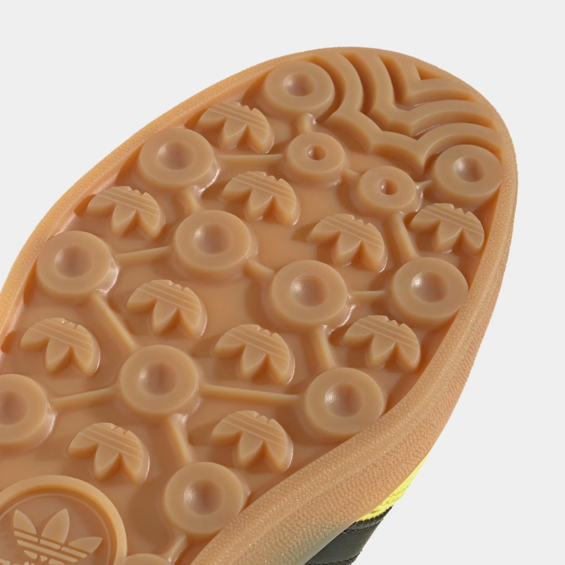 Gazelle Indoor Mens Lifestyle Shoes (Shock Yellow/Core Black/Gold Metallic)