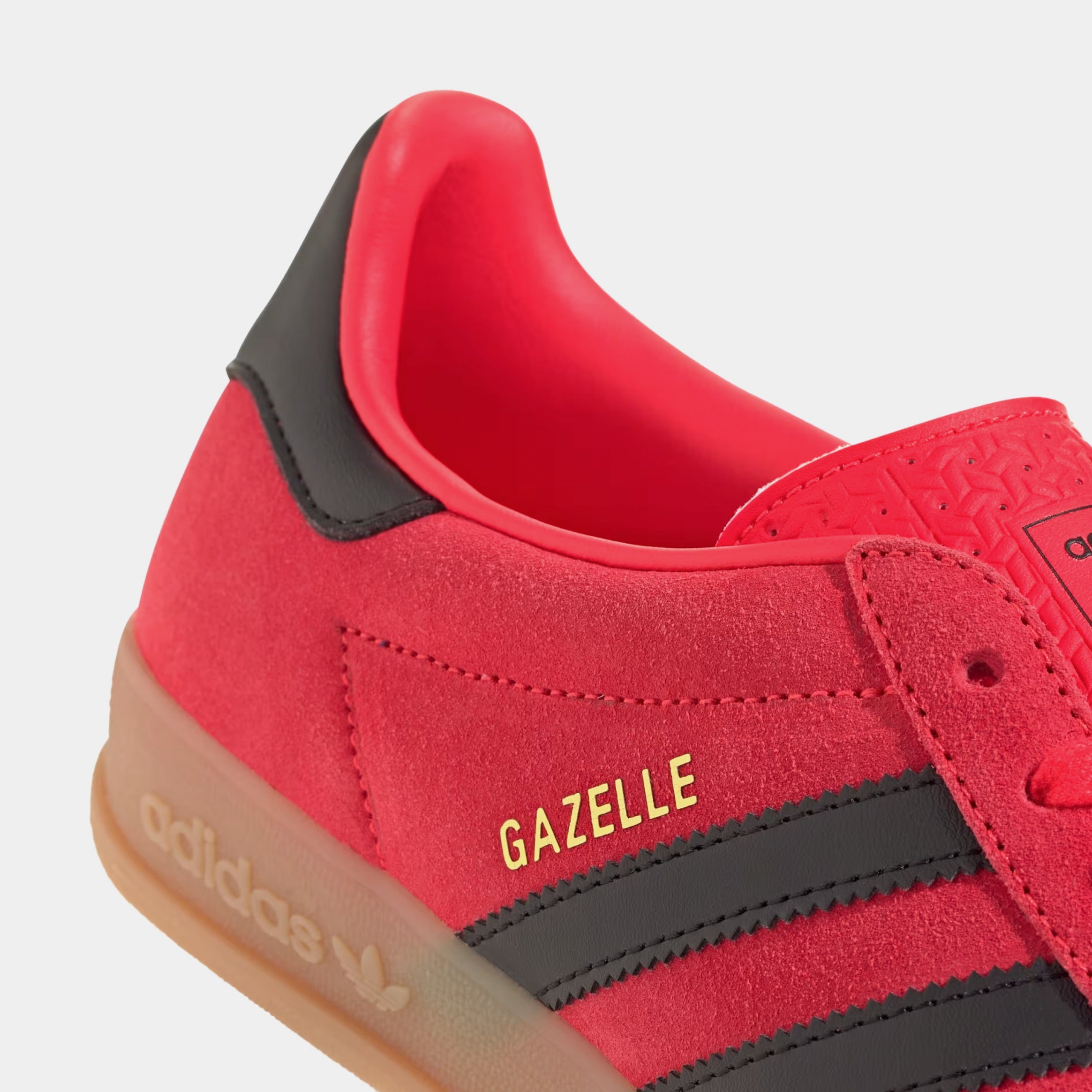 Gazelle Indoor Mens Lifestyle Shoes (Lucid Red/Core Black/Gold Metallic)
